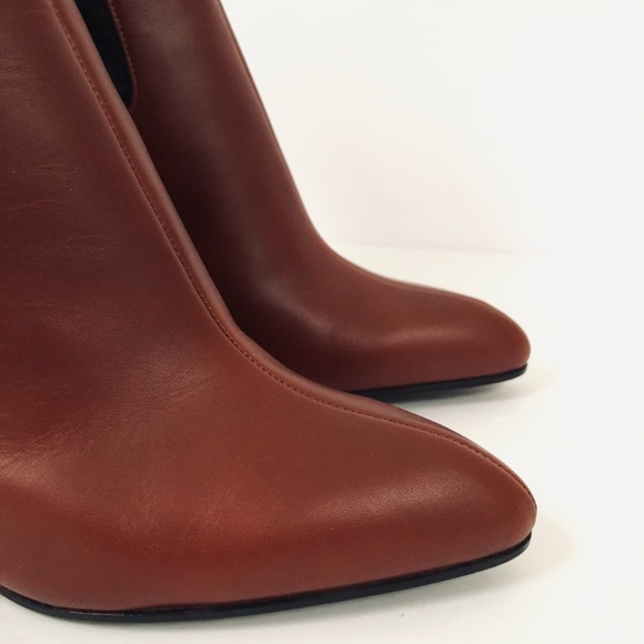 Chloe Wave Leather Chunky Block Heel Ankle Boots - Picture 4 of 8